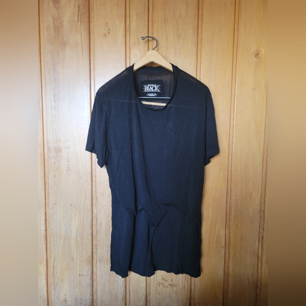 ✨️BUCKLE Black short sleeve XL✨️